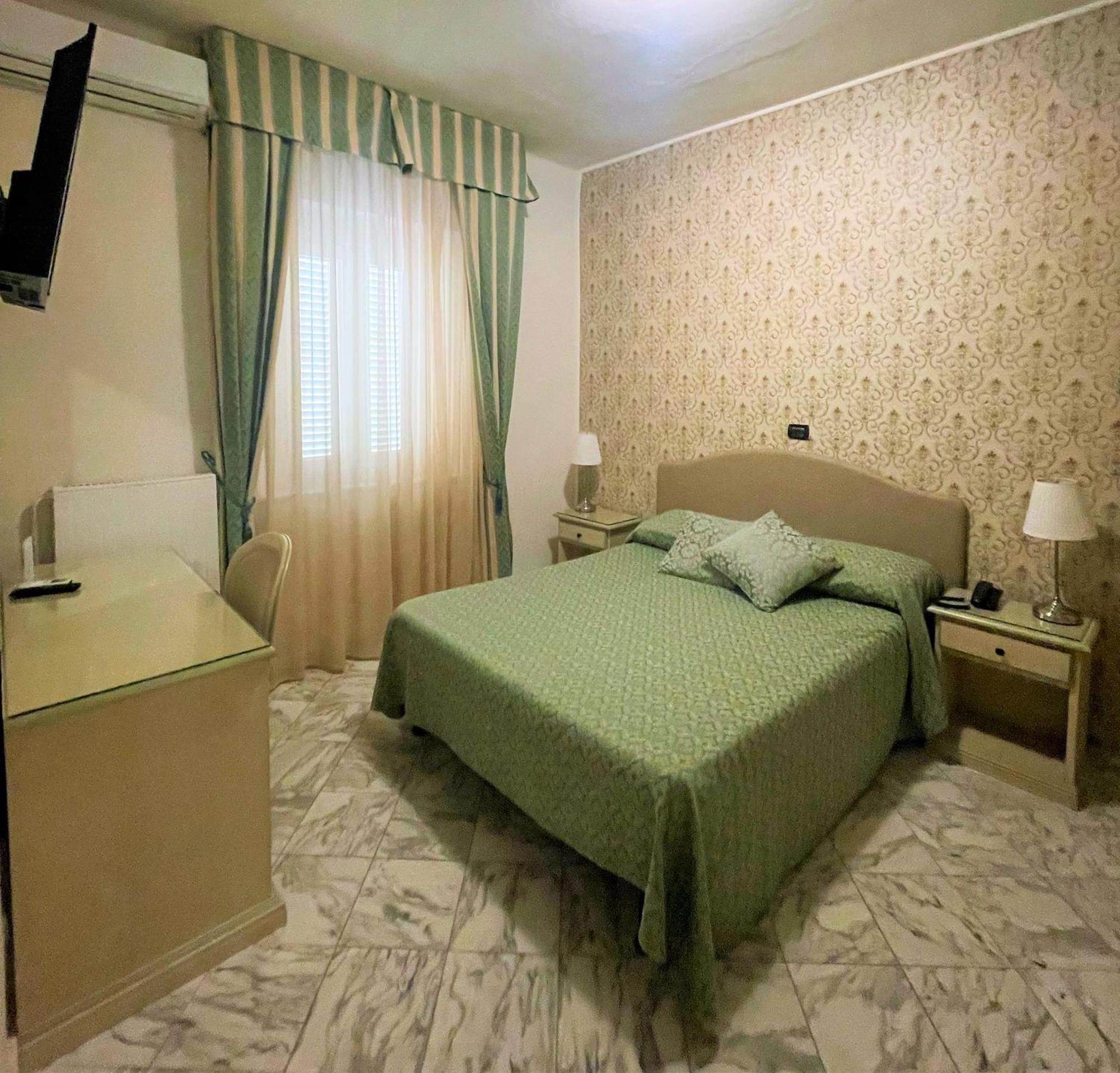 Hotel Coluccini Marina di Pietrasanta Zewnętrze zdjęcie